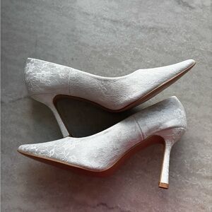 Lulu's White Lace Stiletto Heels size 10